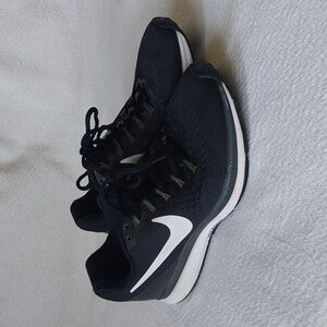 Nike Zoom Running Jogging Sneakers Size 7.5
